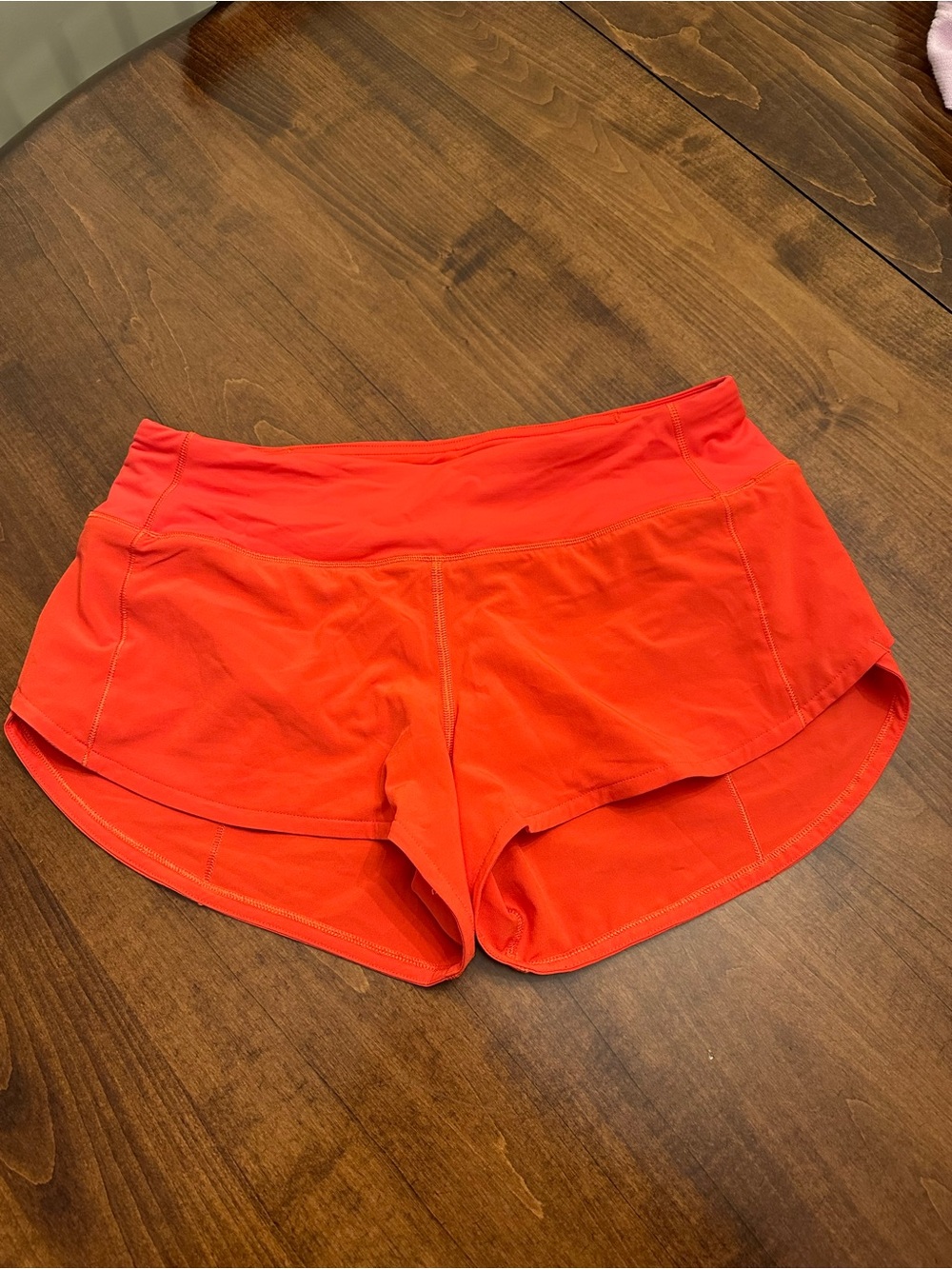 Women’s Lululemon Speed up high waisted shorts (2.5 in. inseam) - Picture 5 of 5
